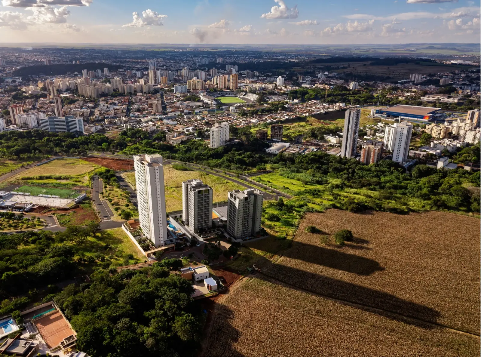 Perspectiva aérea ilustrada do Juquehy Residencial Panamby e do entorno, no bairro Panamby em Ribeirão Preto